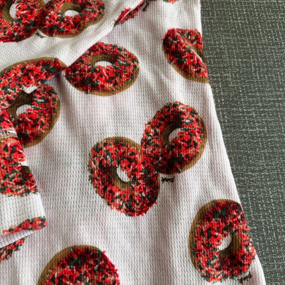 PINK Victoria’s Secret Onesie Sleepwear Doughnut print Size Medium - Picture 6 of 16